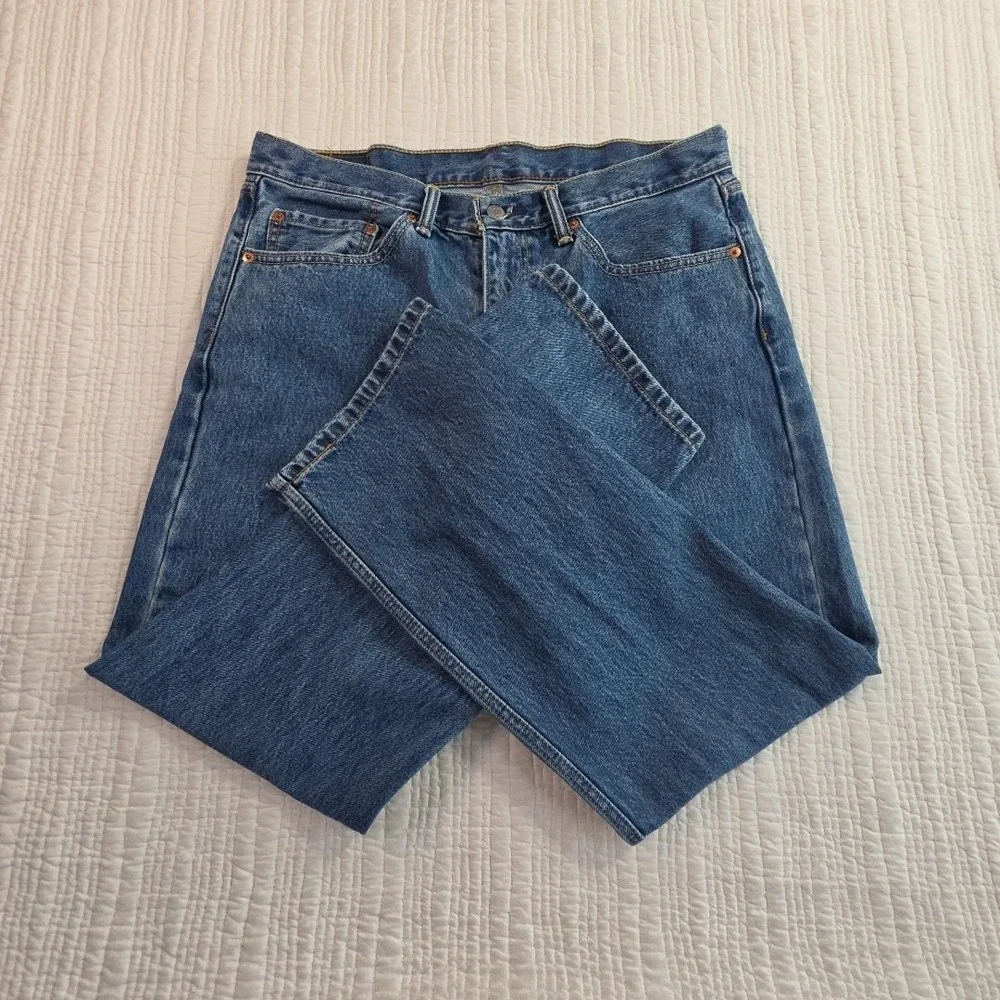 Levi's‎ 505 Jeans Men's 36x30 Med Wash 100% Cotton Straight Leg Classic Fit EUC